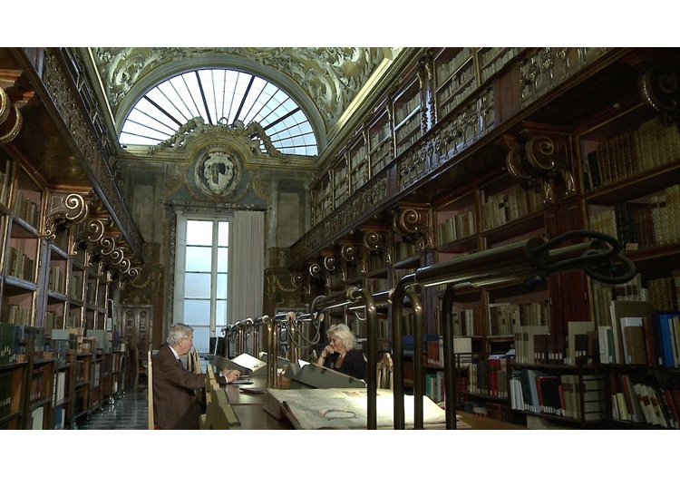 Alla Biblioteca di palazzo Riccardi si accede direttamente dal salone degli specchi